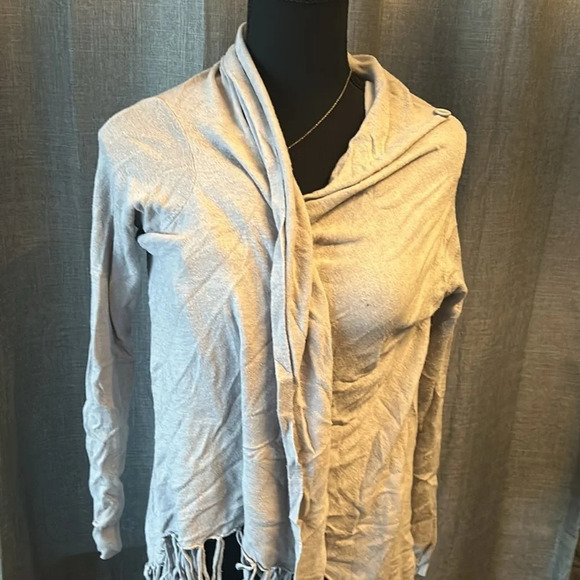 Gray Lovestitch Cardigan - Picture 3 of 5